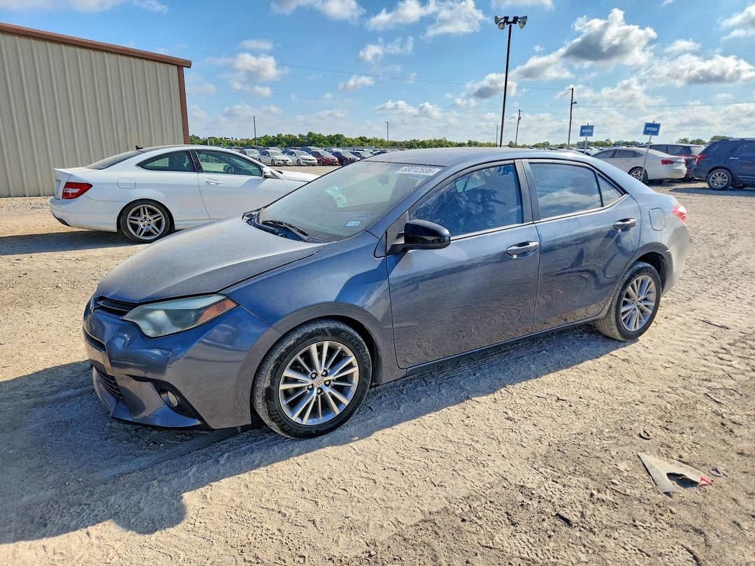 Вид 2015 TOYOTA COROLLA LE PLUS, угол 1