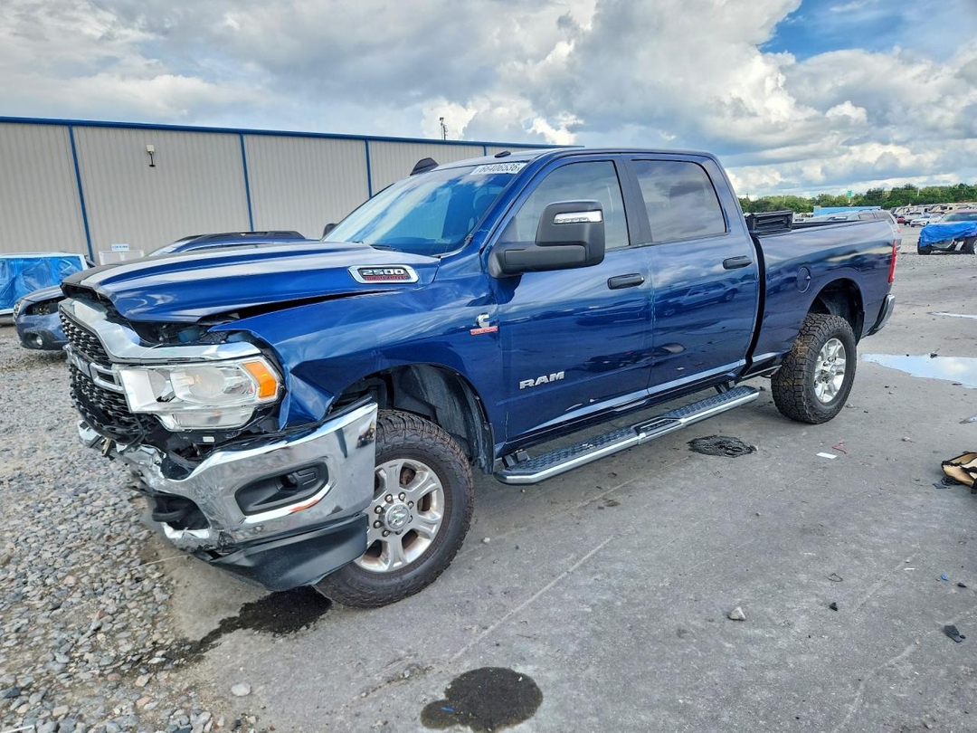 Vista de 2023 RAM 2500 BIG HORN, ángulo 1