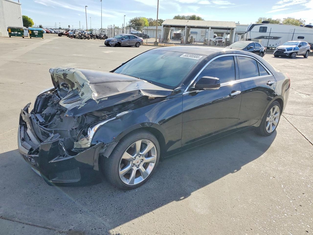Vue de 2014 CADILLAC ATS LUXURY, angle 1
