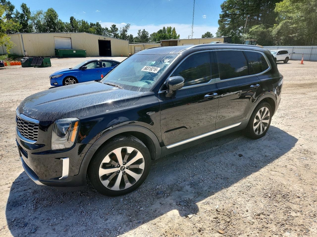 Vue de 2020 KIA TELLURIDE S, angle 1