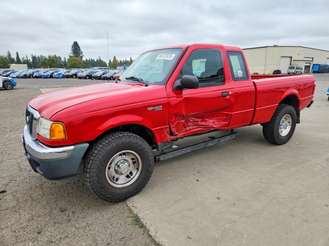 Vue de 2005 FORD RANGER SUPER CAB, angle 1