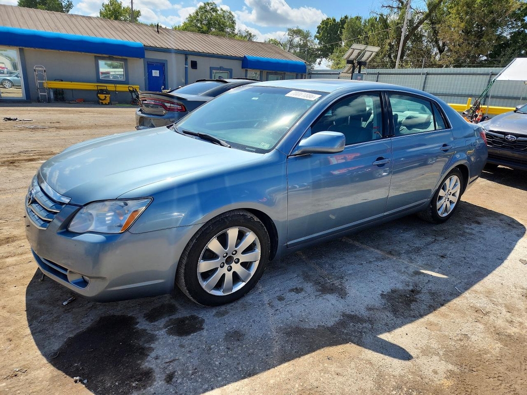 منظر 2007 TOYOTA AVALON XLS، زاوية 1