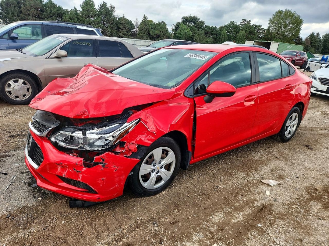 Vista de 2017 CHEVROLET CRUZE LS, ángulo 1