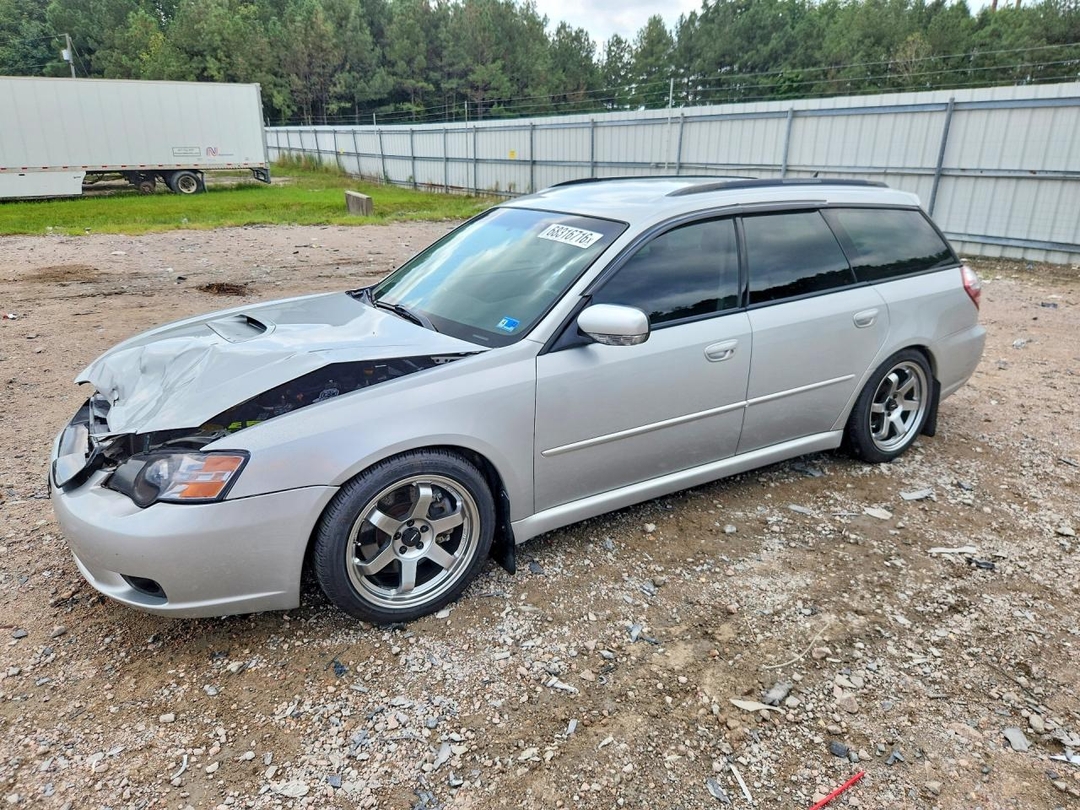 Vue de 2005 SUBARU LEGACY GT, angle 1