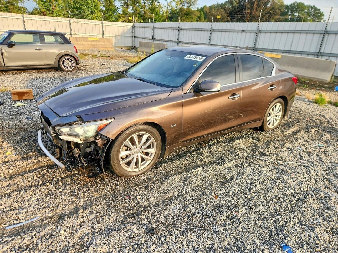 منظر 2017 INFINITI Q50 3.0T PREMIUM، زاوية 1