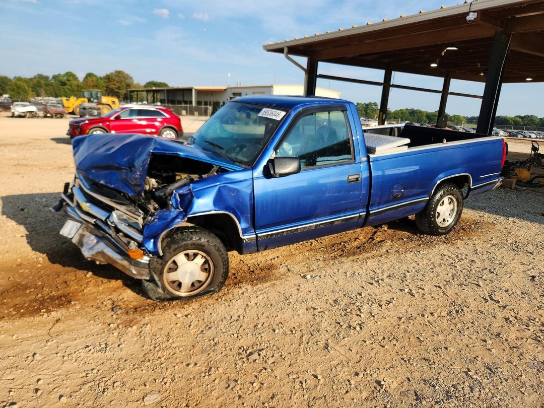 Vue de 1997 CHEVROLET GMT-400 C1500, angle 1