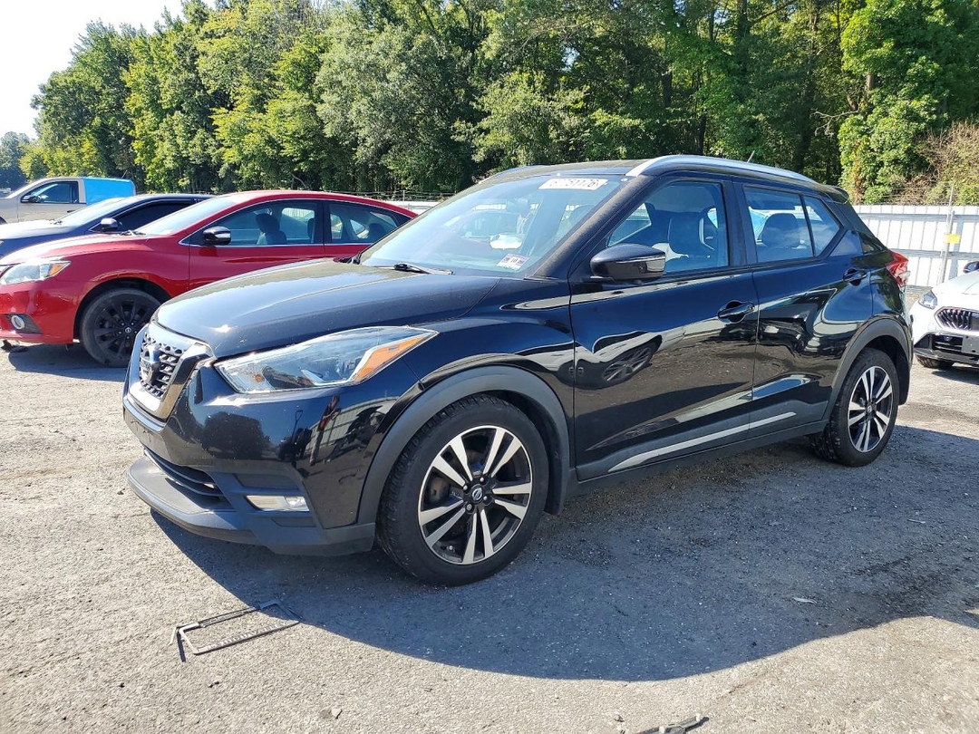 منظر 2019 NISSAN KICKS SR، زاوية 1