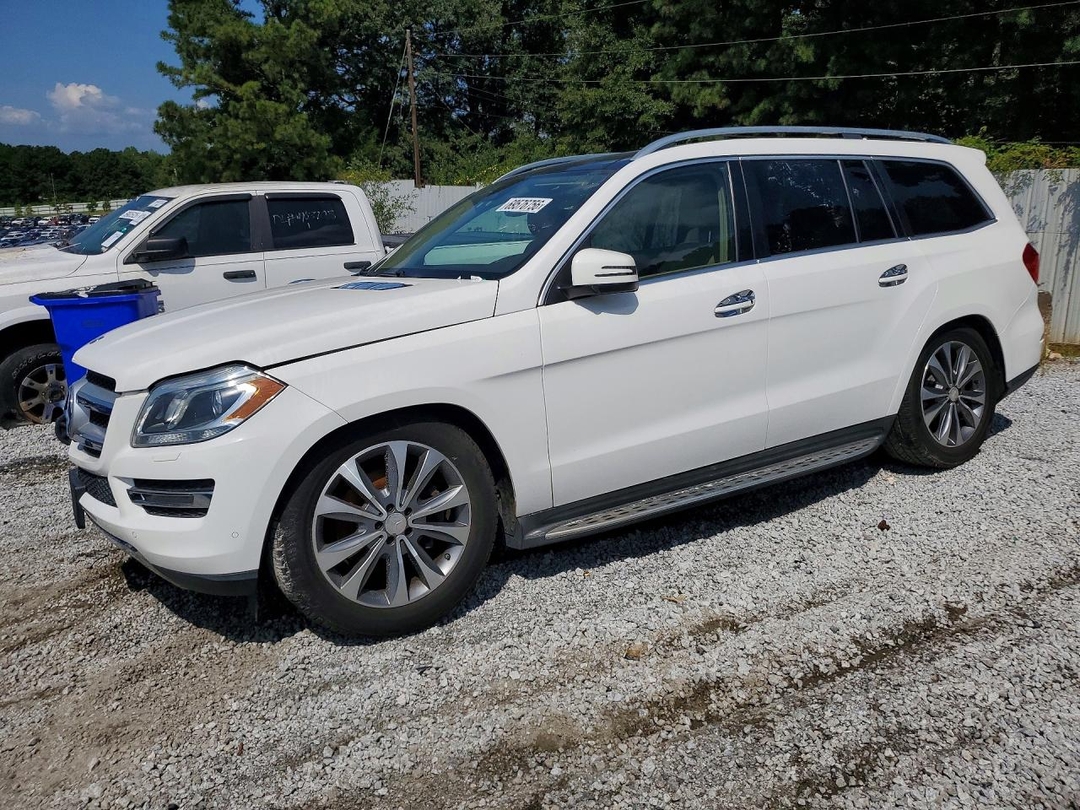 منظر 2014 MERCEDES-BENZ GL 450 4MATIC، زاوية 1