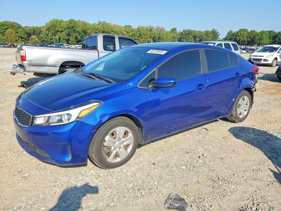 Vista de 2017 KIA FORTE LX, ángulo 1