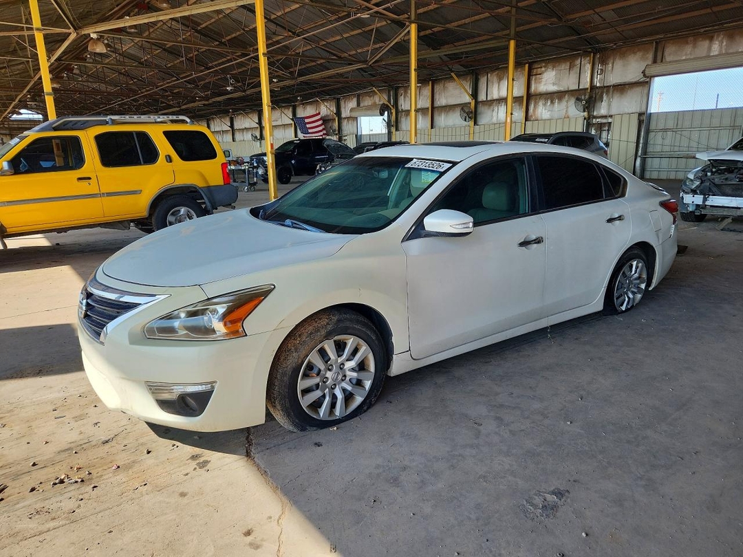 Vista de 2013 NISSAN ALTIMA 2.5, ángulo 1