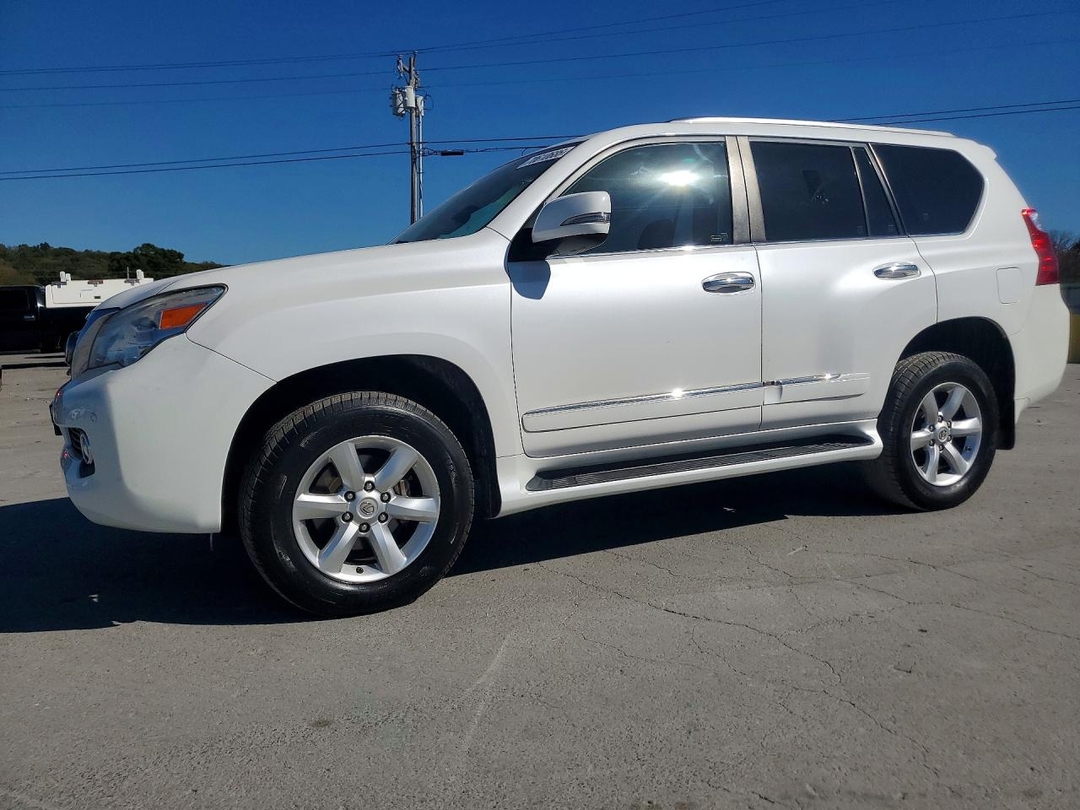 Вид 2013 LEXUS GX 460, угол 1