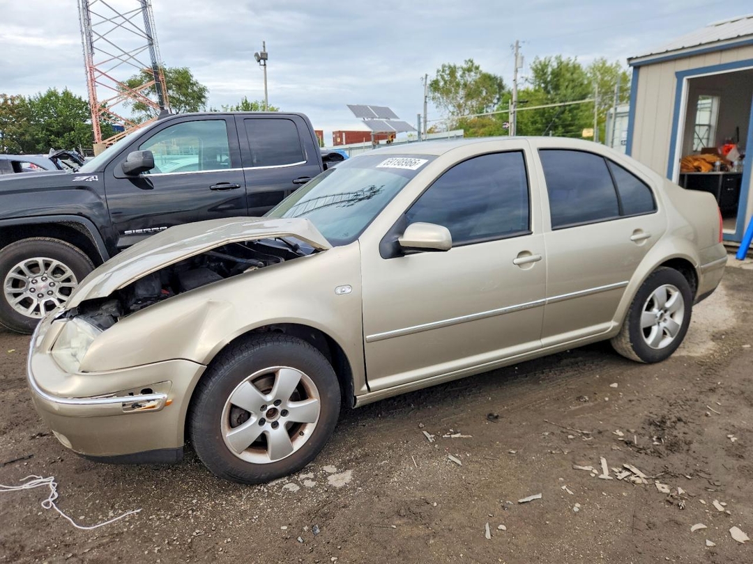 منظر 2005 VOLKSWAGEN JETTA GLS، زاوية 1
