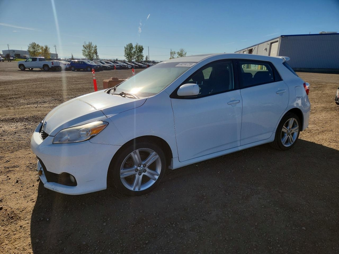 Vue de 2012 TOYOTA COROLLA MATRIX, angle 1