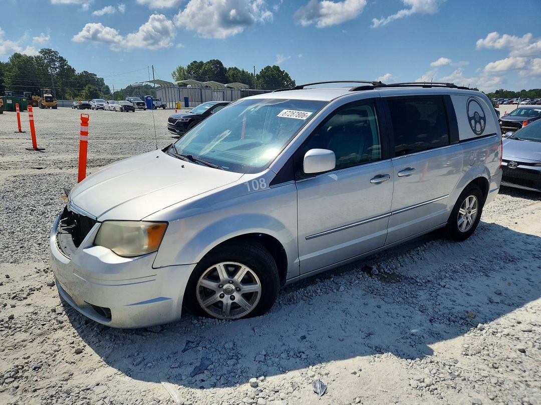 Vista de 2009 CHRYSLER TOWN &amp; COUNTRY TOURING, ángulo 1