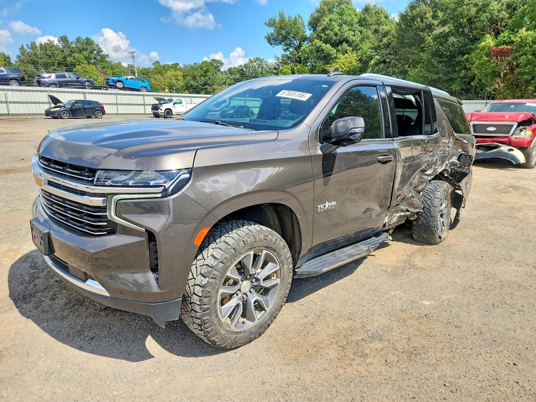 Vedere 2021 CHEVROLET TAHOE LS, unghi 1