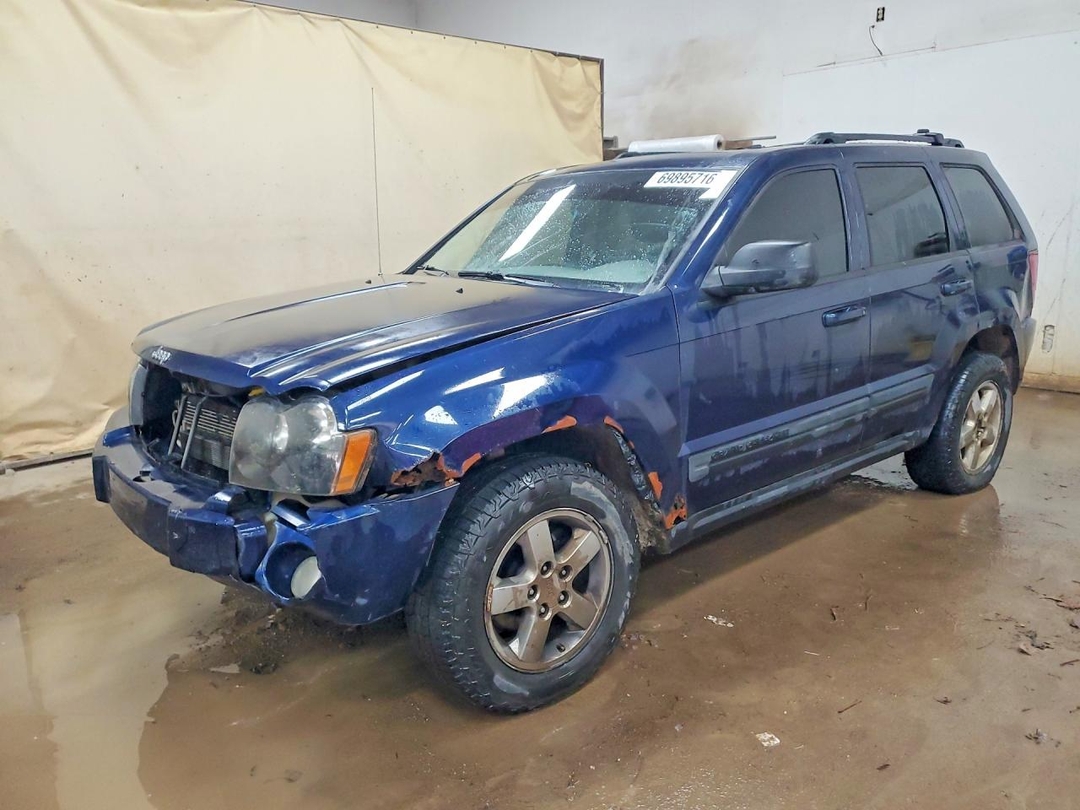 منظر 2006 JEEP GRAND CHEROKEE LAREDO، زاوية 1