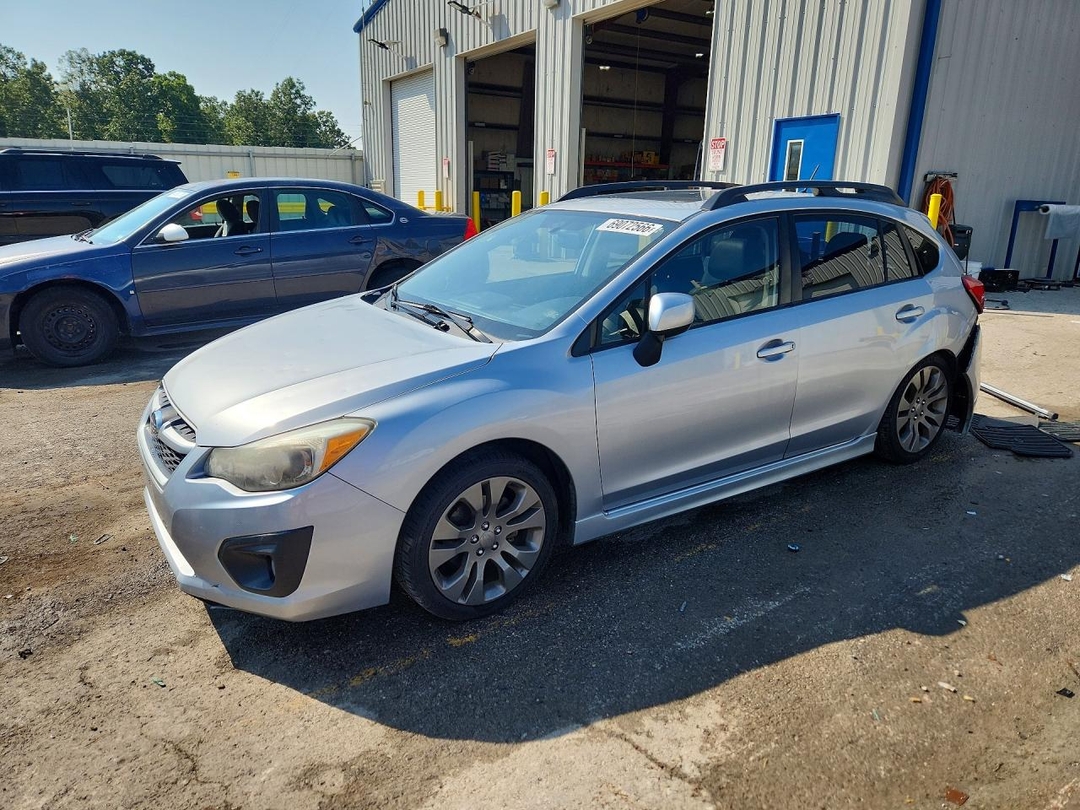 Vue de 2013 SUBARU IMPREZA SPORT LIMITED, angle 1