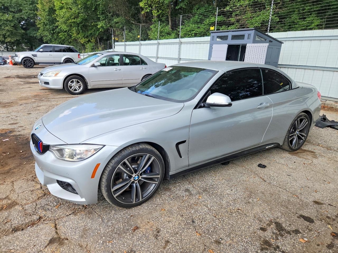 Vista de 2015 BMW 435 I, ángulo 1