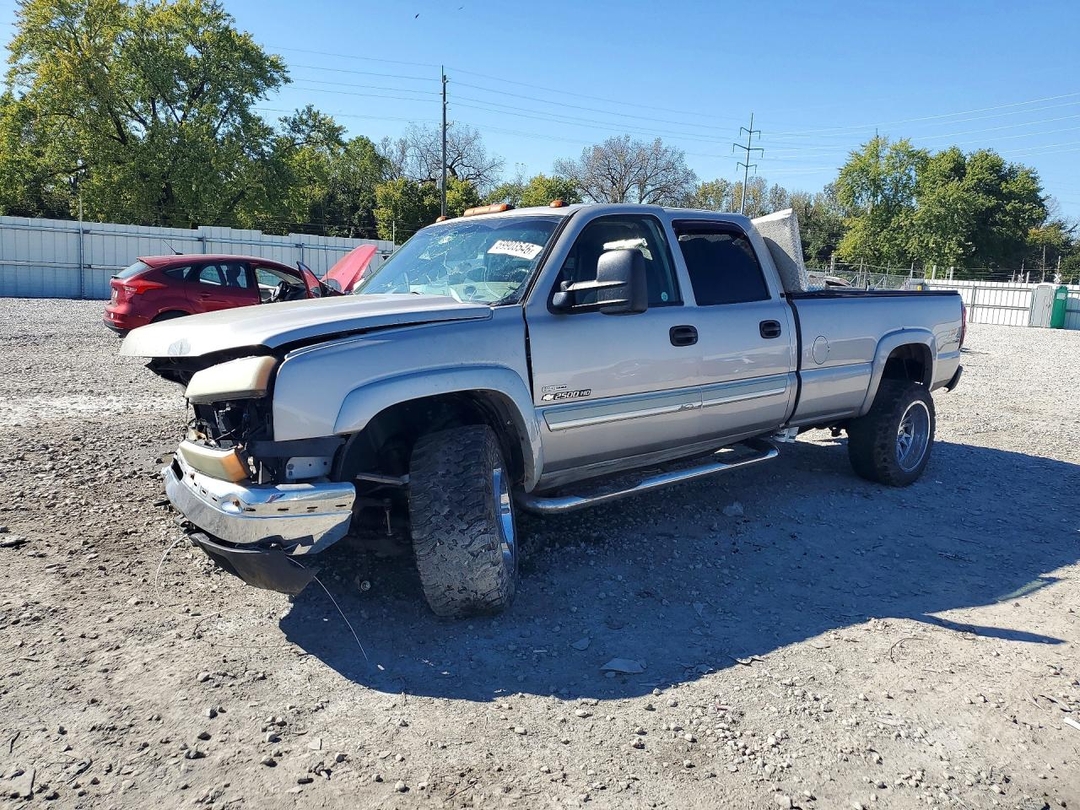 منظر 2006 CHEVROLET SILVERADO K2500 HEAVY DUTY، زاوية 1