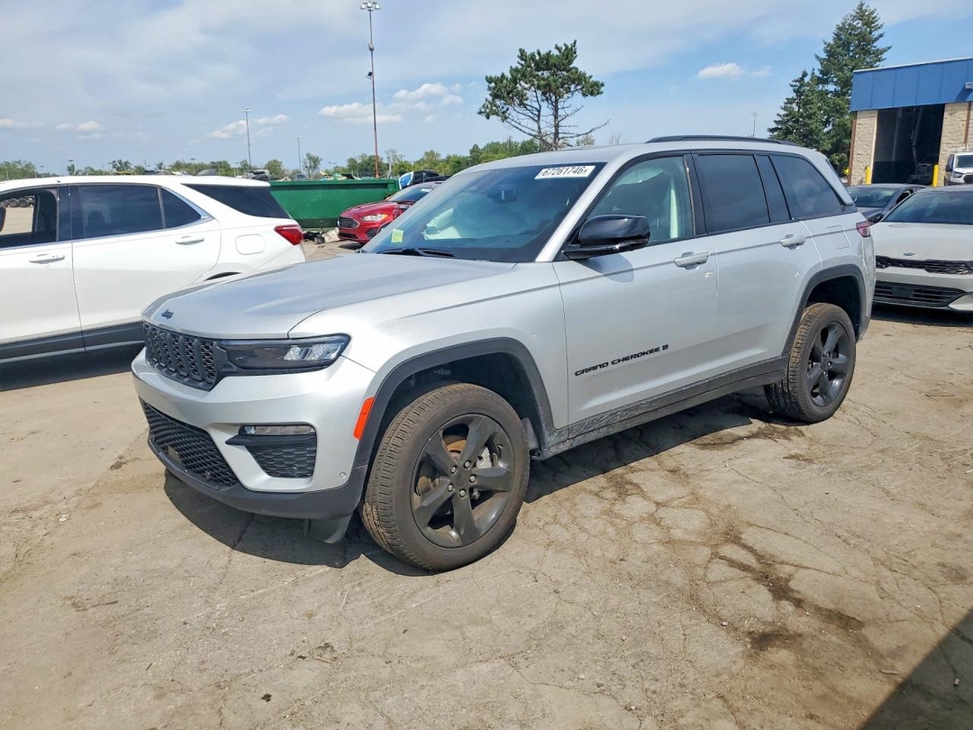 منظر 2025 JEEP GRAND CHEROKEE LIMITED، زاوية 1