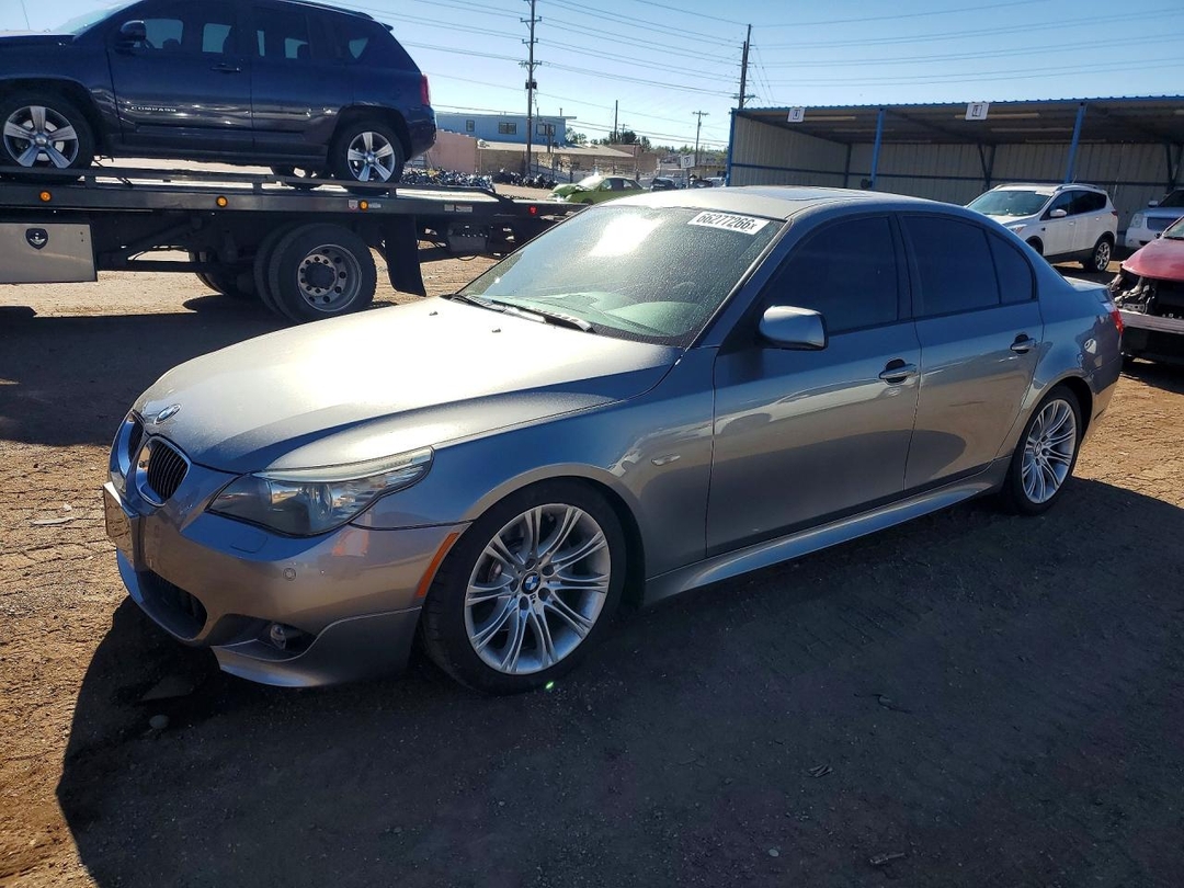 منظر 2010 BMW 535 I، زاوية 1