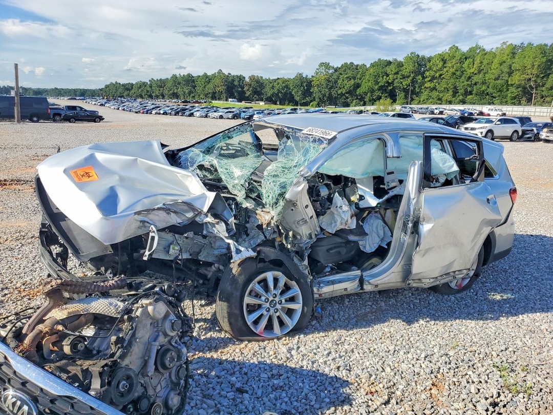Vista de 2020 KIA SORENTO S, ángulo 1
