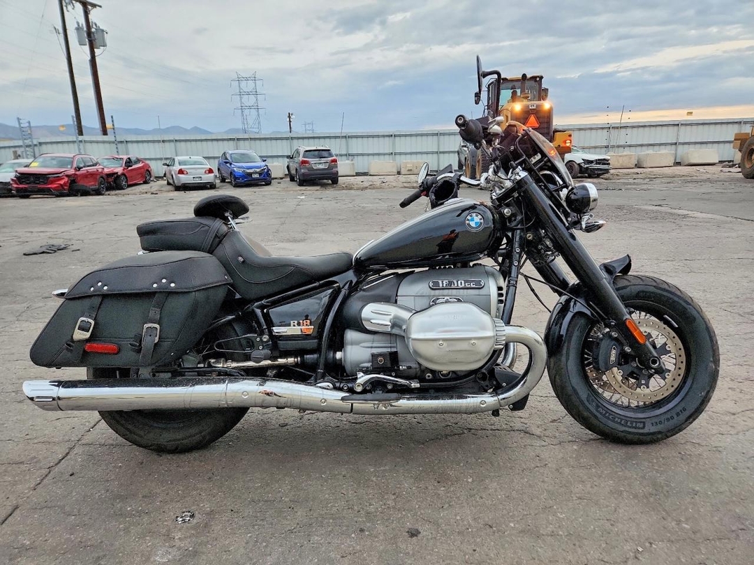 Vue de 2021 BMW R18 CLASSIC, angle 1