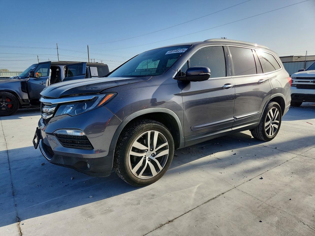 Вид 2017 HONDA PILOT ELITE, угол 1