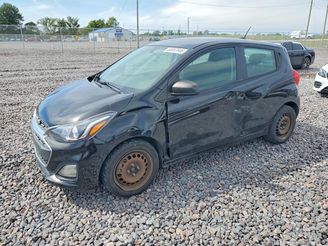 منظر 2019 CHEVROLET SPARK LS، زاوية 1