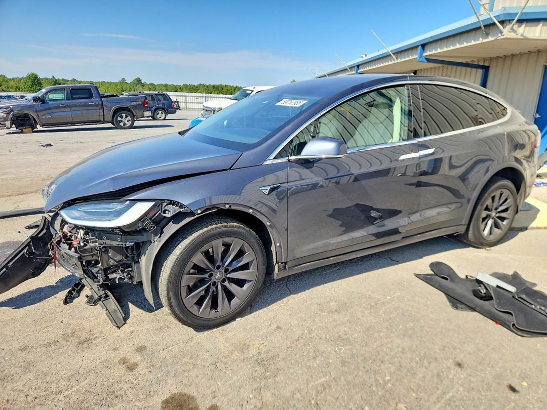 منظر 2019 TESLA MODEL X، زاوية 1