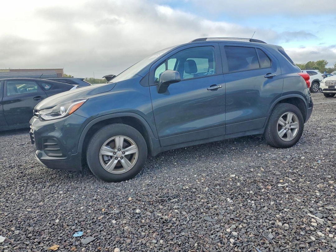 Vue de 2022 CHEVROLET TRAX 1LT, angle 1