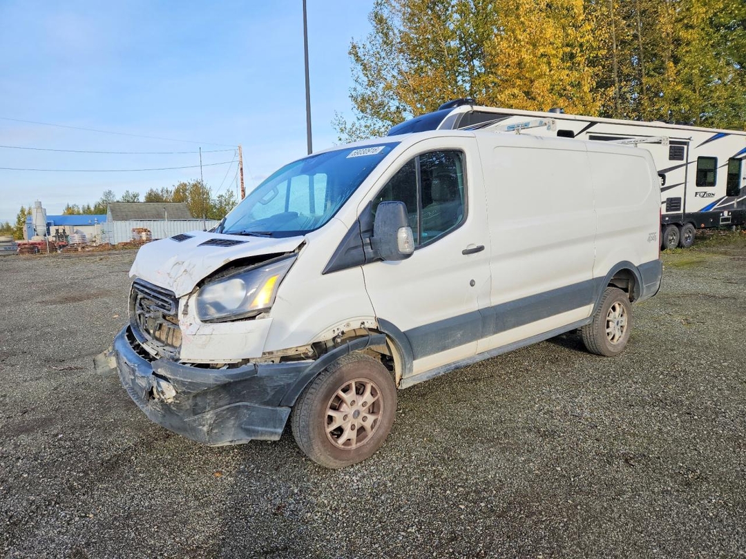 Вид 2016 FORD TRANSIT T-250, угол 1