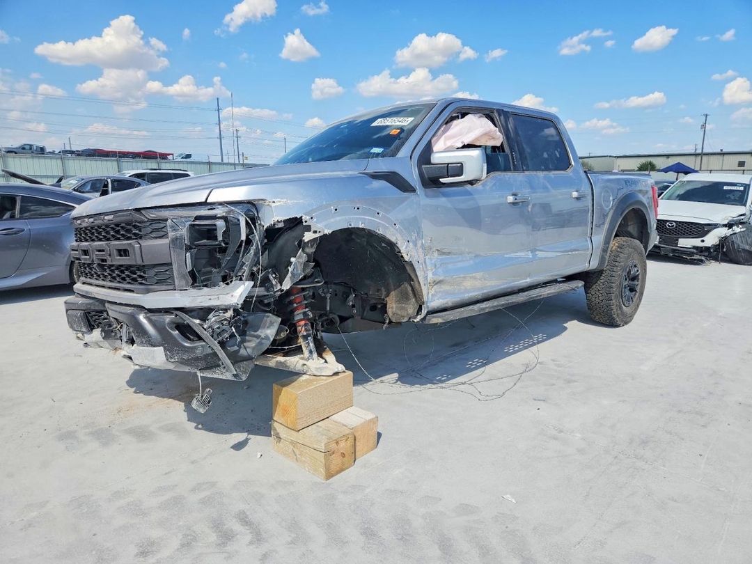 Vista de 2023 FORD F150 RAPTOR, ángulo 1