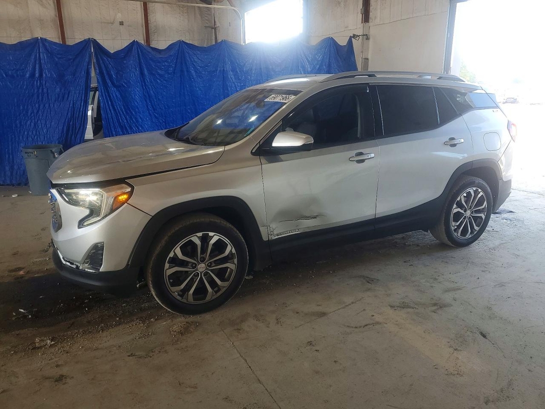 منظر 2019 GMC TERRAIN SLT، زاوية 1