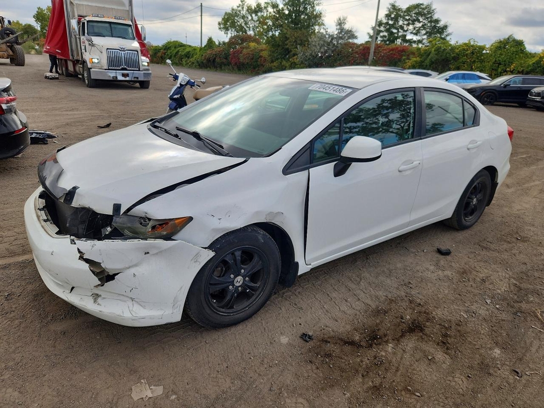 Вид 2012 HONDA CIVIC LX, угол 1