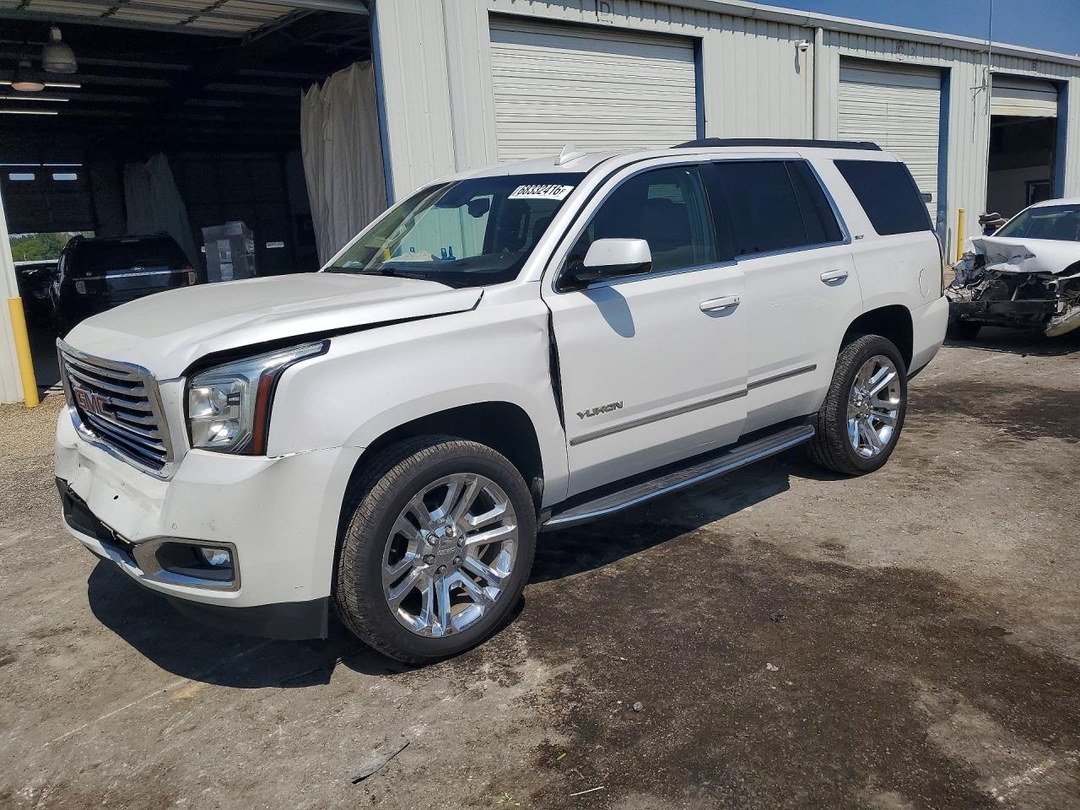 Vedere 2018 GMC YUKON SLT, unghi 1