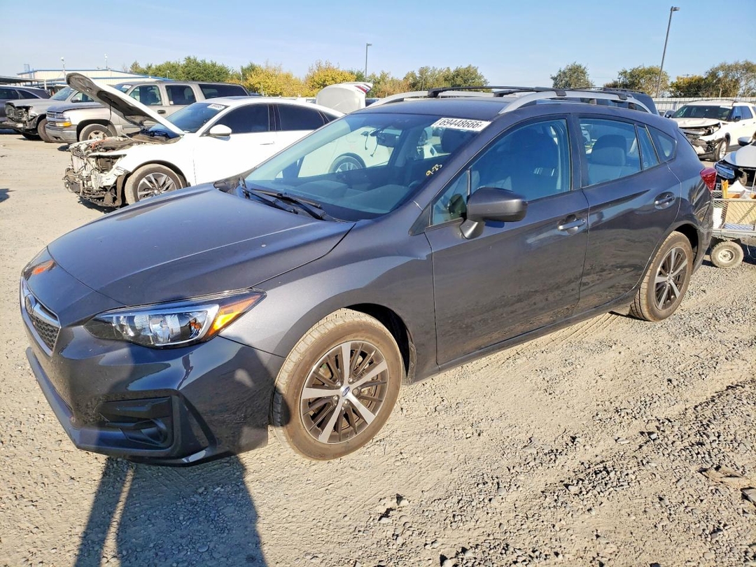 منظر 2019 SUBARU IMPREZA PREMIUM، زاوية 1