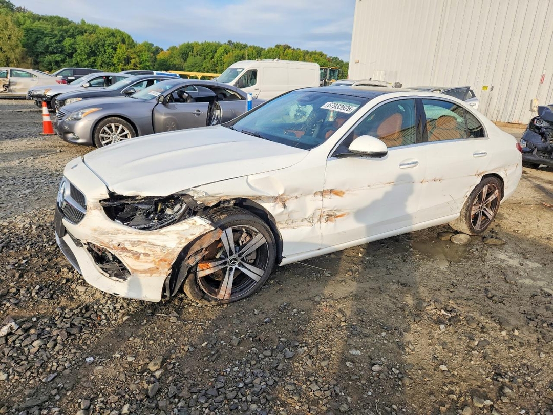 منظر 2025 MERCEDES-BENZ C 300 4MATIC، زاوية 1