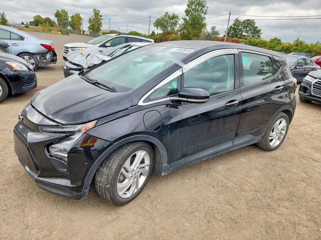 Vista de 2023 CHEVROLET BOLT EV 1LT, ángulo 1