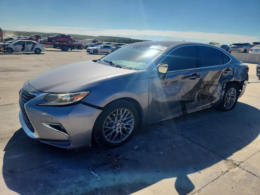 Vista de 2018 LEXUS ES 350, ángulo 1