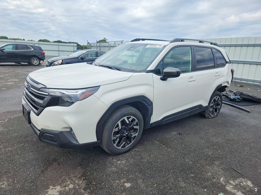 Vue de 2025 SUBARU FORESTER PREMIUM, angle 1