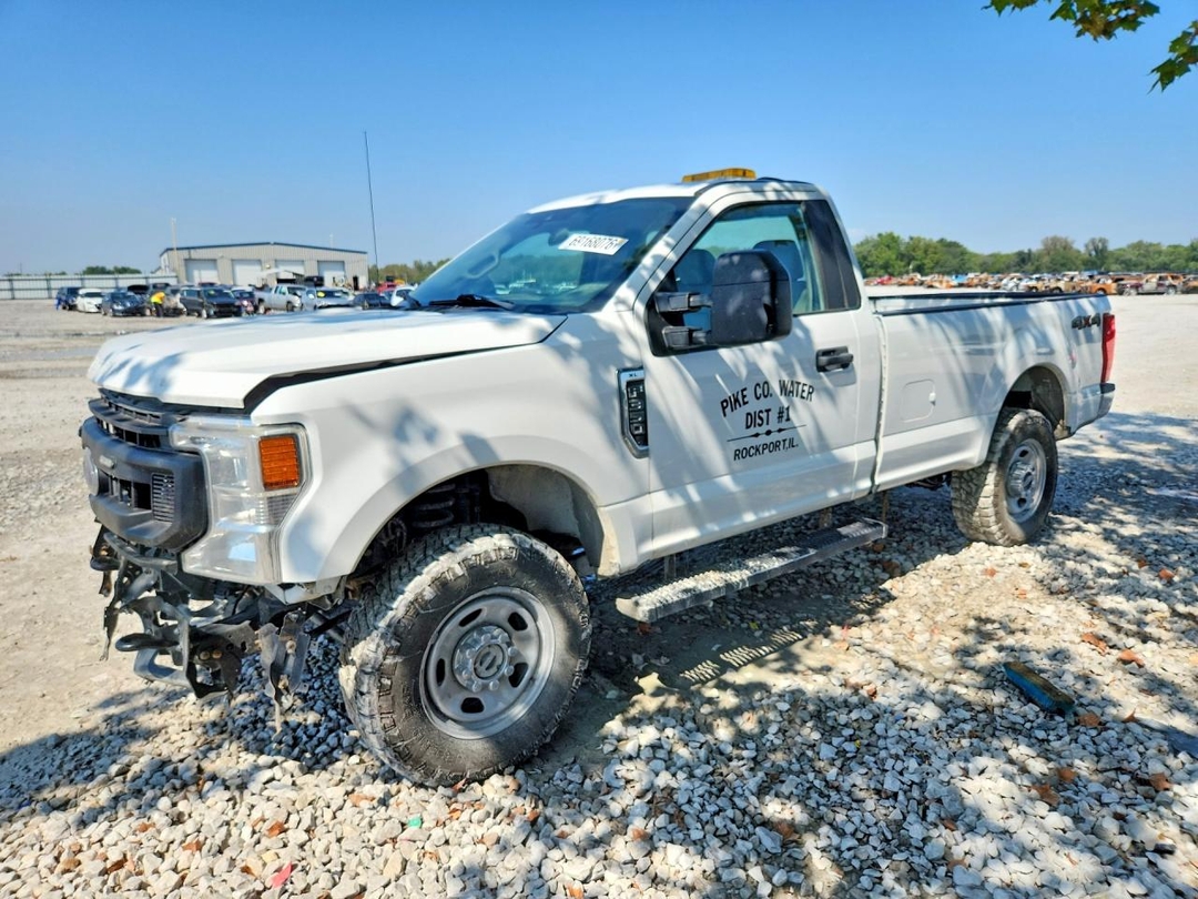 Vue de 2021 FORD F350 SUPER DUTY, angle 1