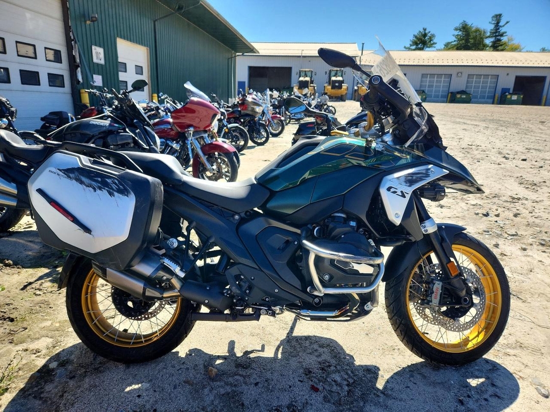 Vista de 2025 BMW R 1300 GS, ángulo 1