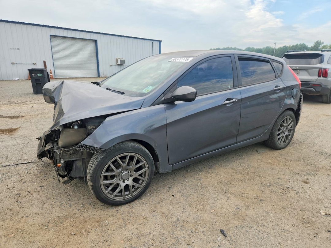 منظر 2013 HYUNDAI ACCENT GS، زاوية 1