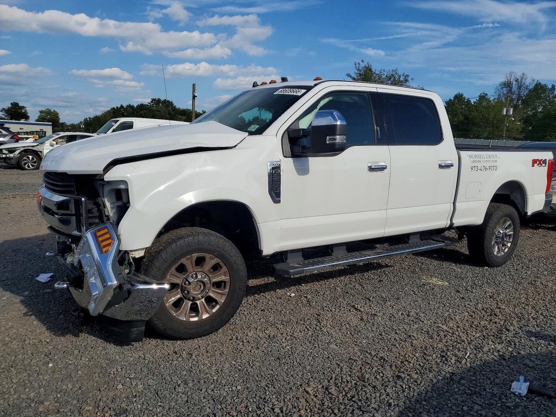 Vue de 2019 FORD F250 SUPER DUTY, angle 1