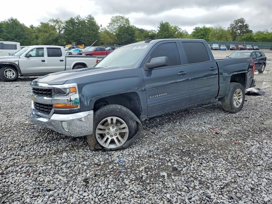 منظر 2018 CHEVROLET SILVERADO K1500 LT، زاوية 1