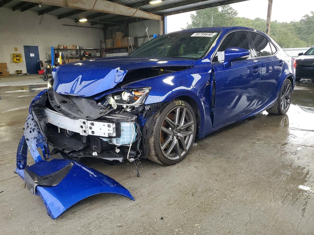 Вид 2020 LEXUS IS 300 F SPORT, угол 1