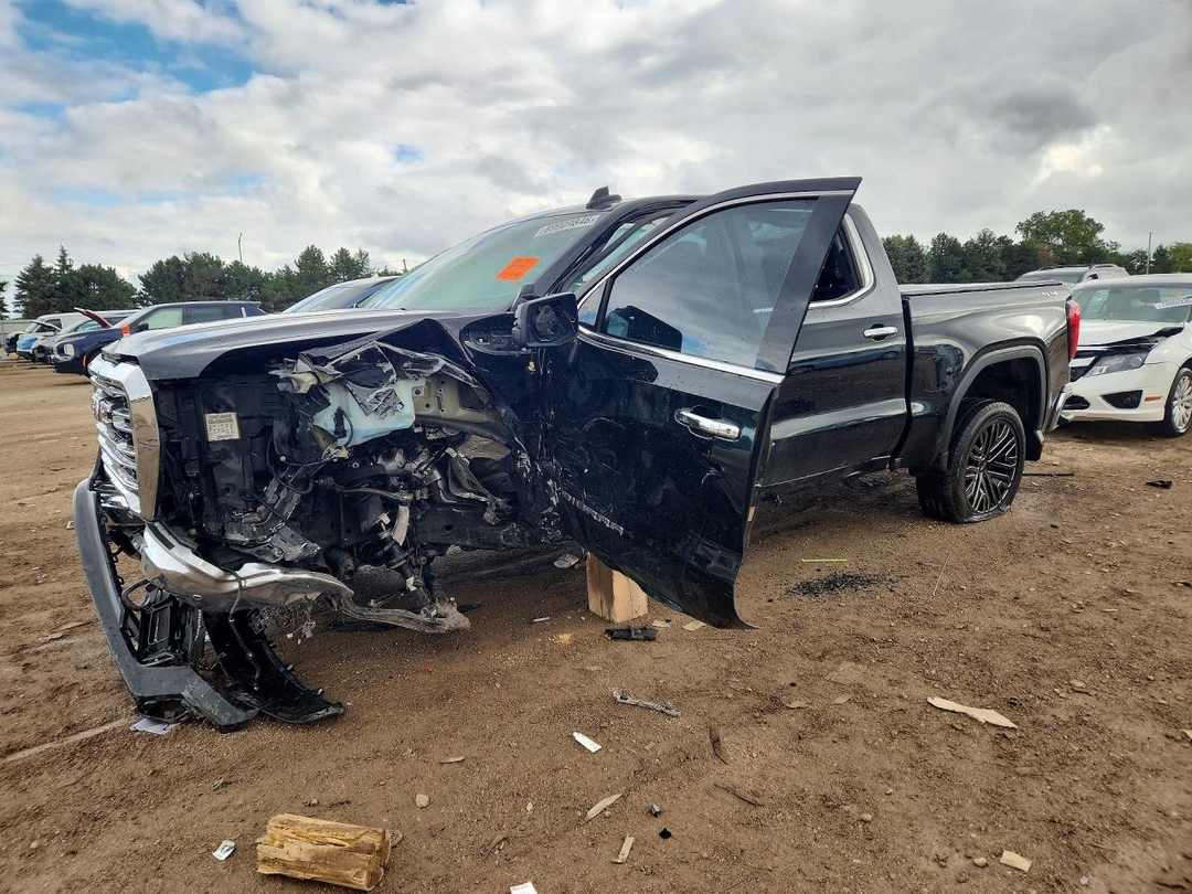 Vedere 2020 GMC SIERRA K1500 SLT, unghi 1