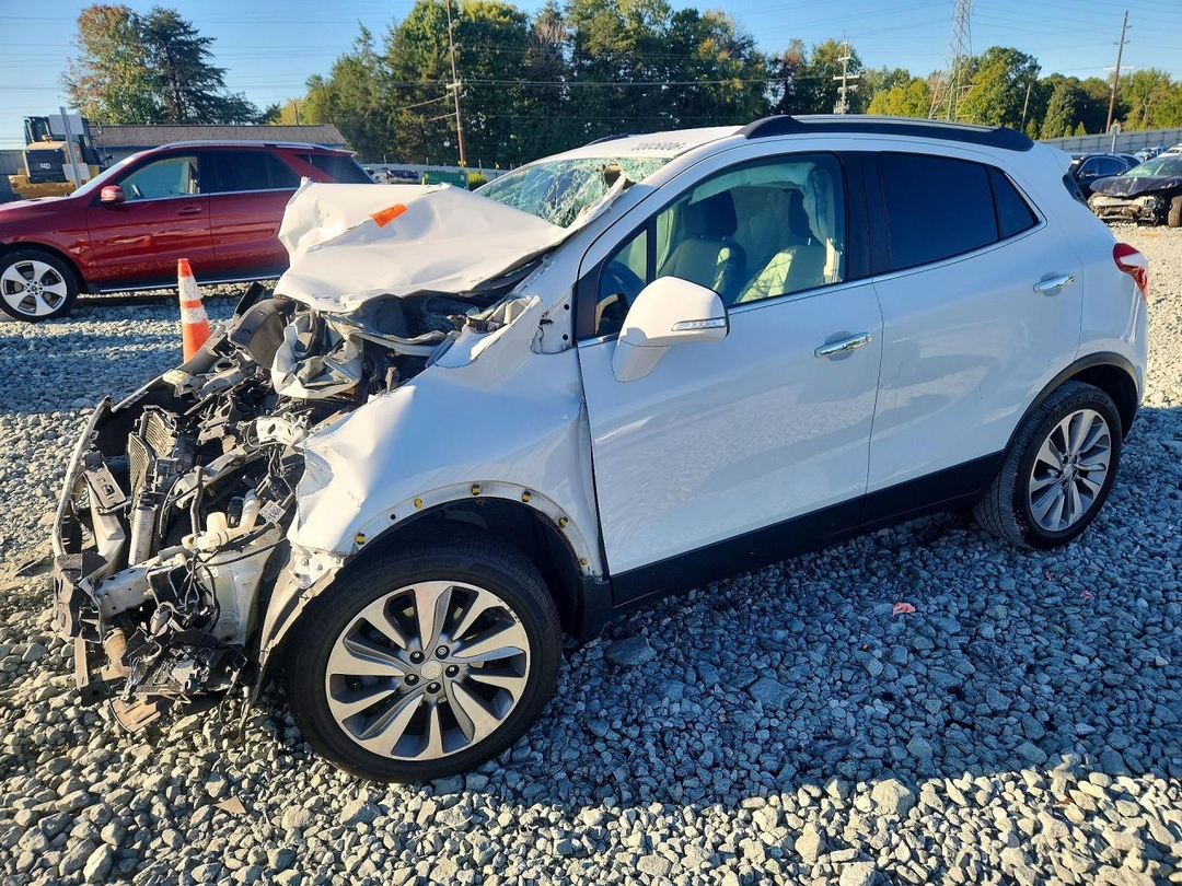 Vista de 2019 BUICK ENCORE PREFERRED, ángulo 1