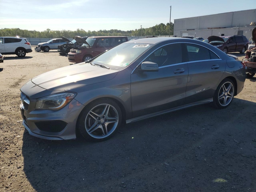 Вид 2015 MERCEDES-BENZ CLA 250, угол 1